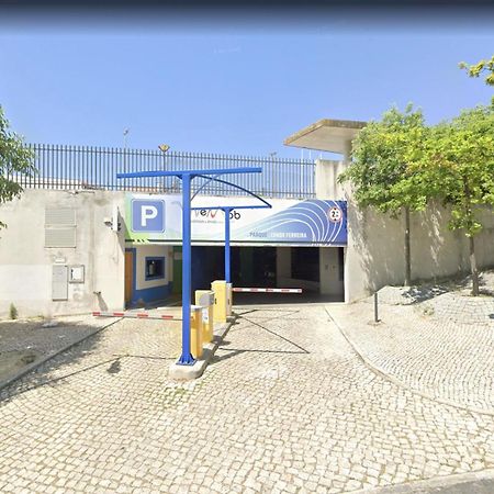 Casa Do Criativo Bed&Breakfast Almada Eksteriør bilde