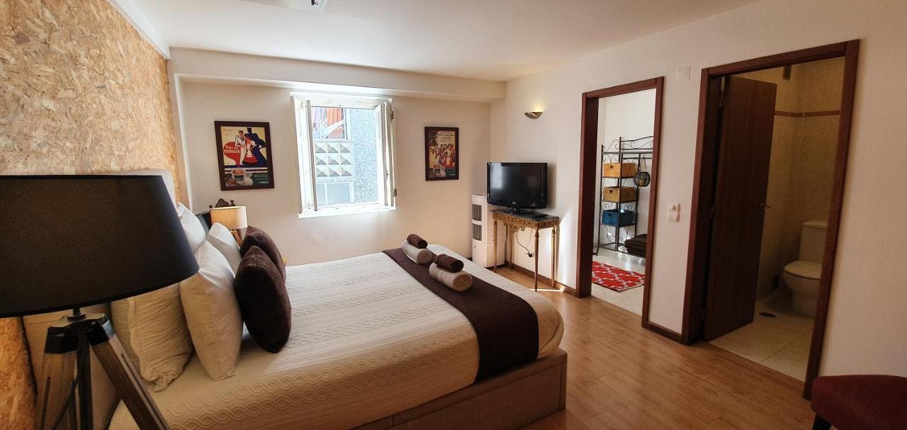 Casa Do Criativo Bed&Breakfast Almada Eksteriør bilde