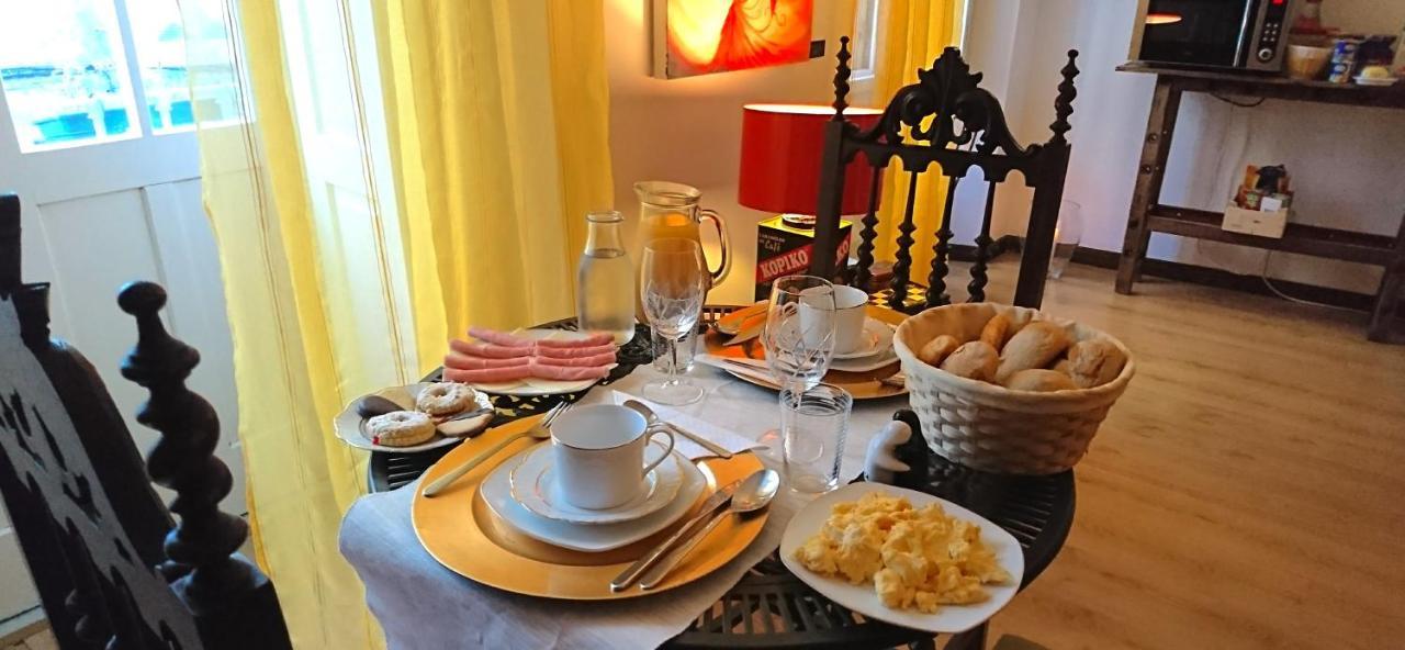 Casa Do Criativo Bed&Breakfast Almada Eksteriør bilde
