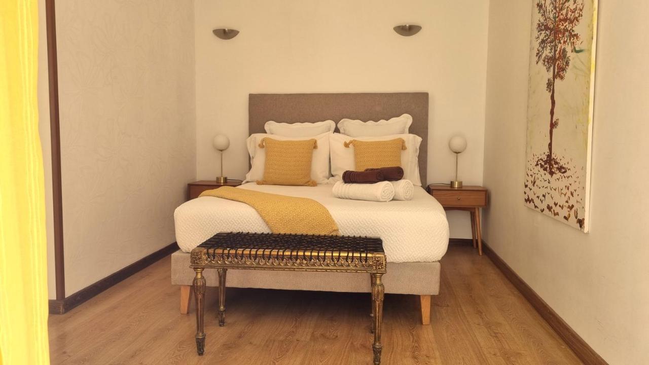 Casa Do Criativo Bed&Breakfast Almada Eksteriør bilde